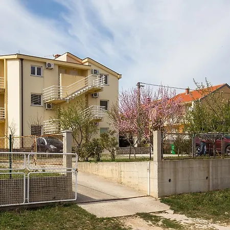 Amira * Trebinje