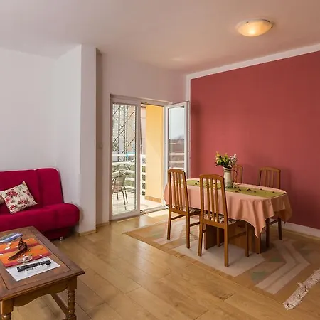 Amira Appartement *